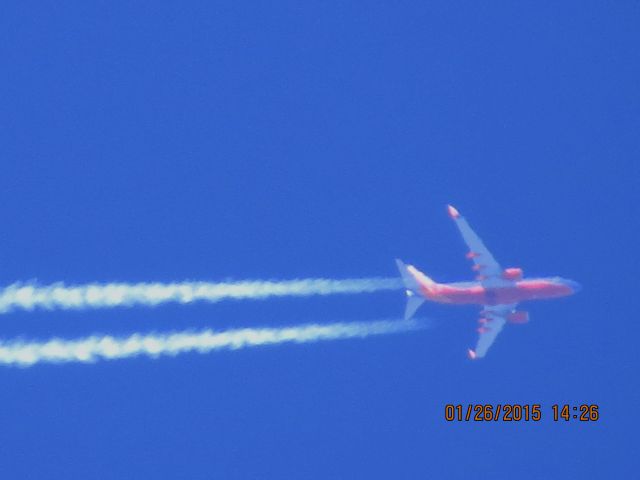 Boeing 737-700 (N272WN) - Southwest Airlines flight 660 from PHX o SDF over Southeastern Kansas at 39,000 feet.