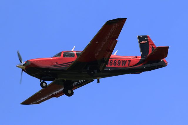 Mooney M-20 Turbo (N669WT)