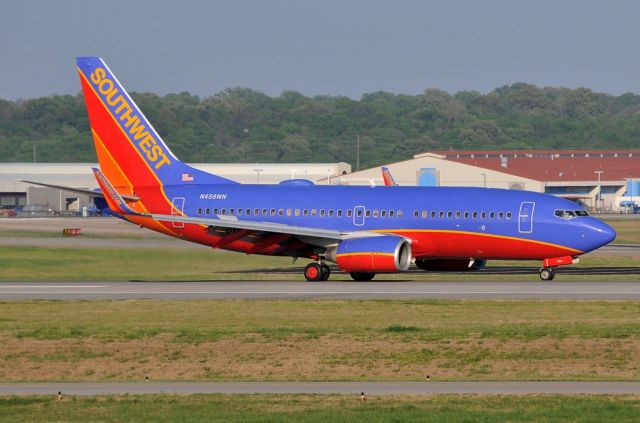 Boeing 737-700 (N458WN)