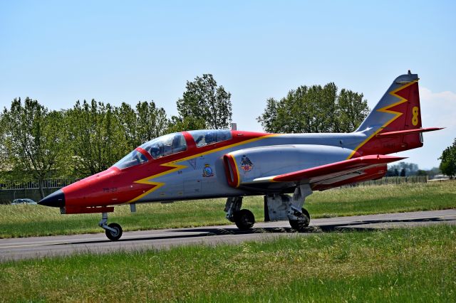 INDAER CHILE T-36 Aviojet — - CASA C-101 de la patrouille Espagnole AGUILA