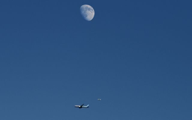 Boeing 787-8 (N787BA) - Passing by the moon on the way to flight test