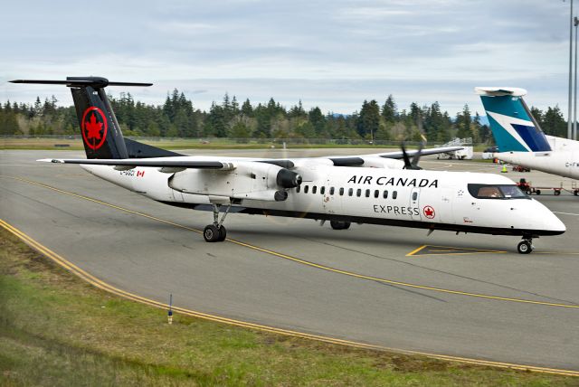 de Havilland Dash 8-400 (C-GGCI)