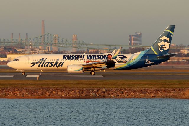 Boeing 737-900 (N296AK) - 'Alaska 25' departing to Seattle