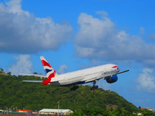 Boeing 777-200 (G-VIIY)