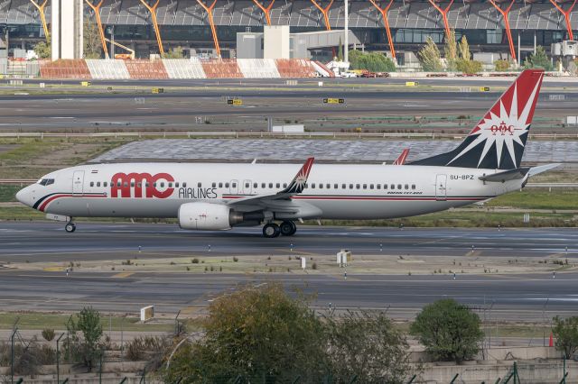 Boeing 737-800 (SU-BPZ)