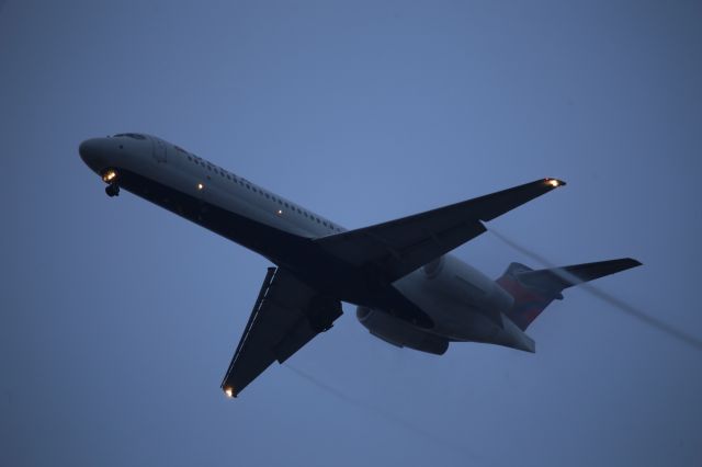 Boeing 717-200 —