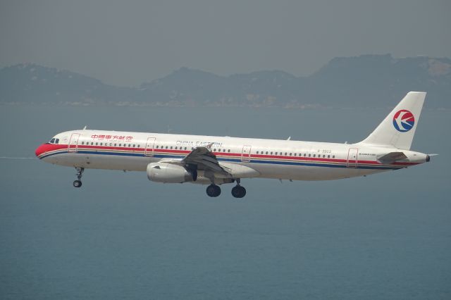 Airbus A321 (B-9903)