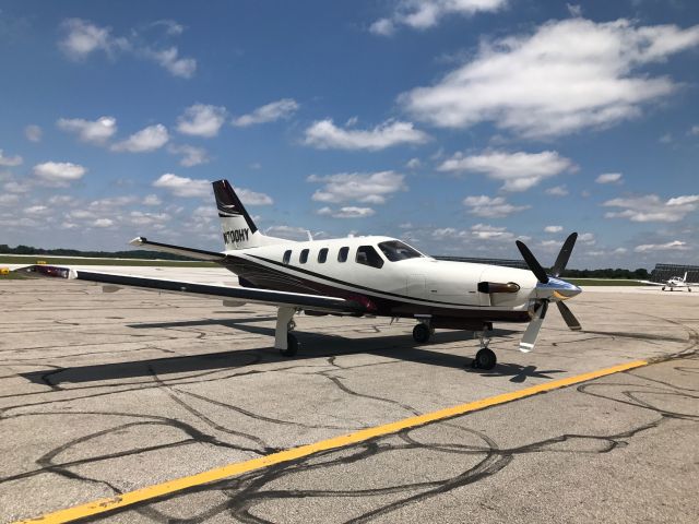 Socata TBM-700 (N700HY)