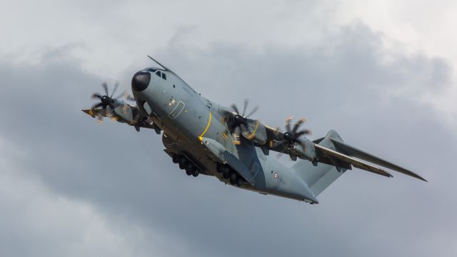 AIRBUS A-400M Atlas (F-RBAG)