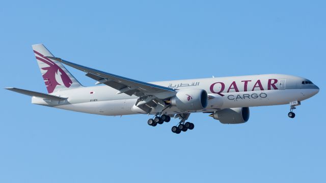 Boeing 777-200 (A7-BFK) - 2016:10:09 09:17:49