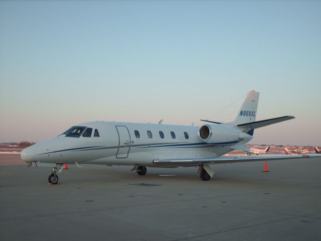 Cessna Citation Excel/XLS (N868XL)