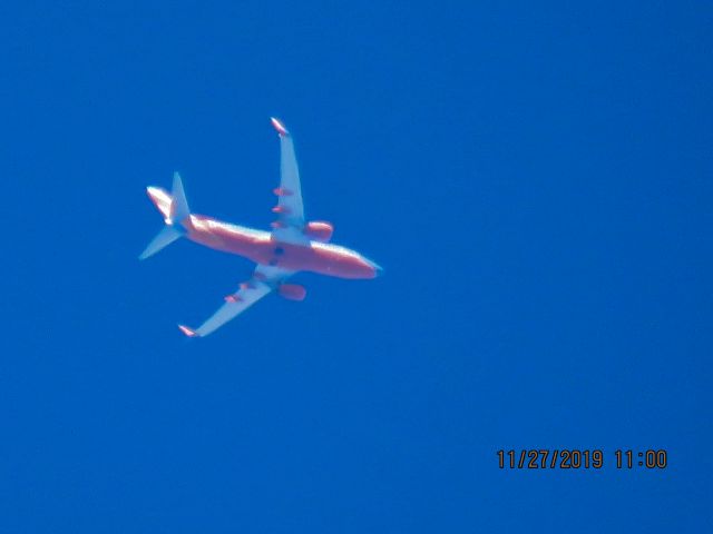 Boeing 737-700 (N7732A)