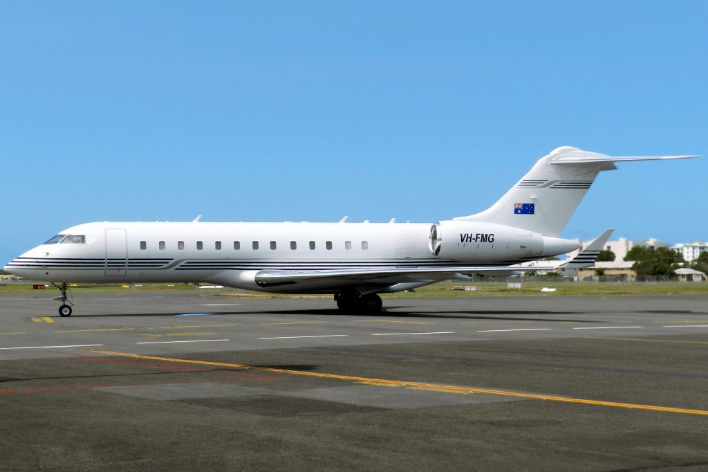 Bombardier Global Express (VH-FMG) - Fortesque Metals Global Express at Sunshine Coast, Queensland 11 Feb 2014