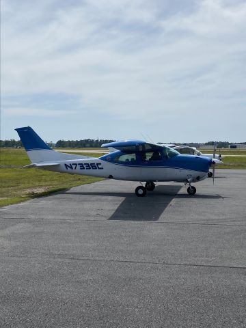 Cessna Centurion (N7336C) - Side view