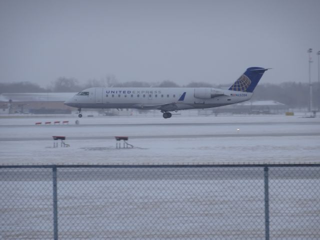 Canadair Regional Jet CRJ-200 (N652BR) - Skywest