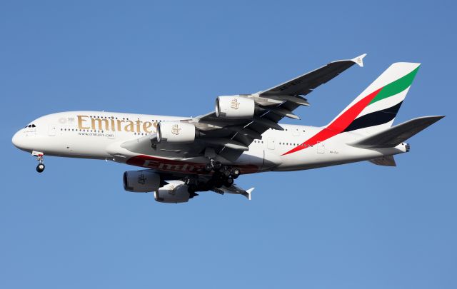 Airbus A380-800 (A6-EUI) - Short Final To Rwy 16R