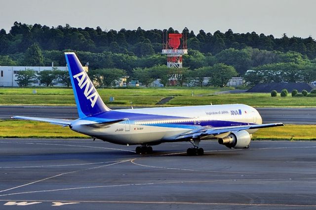 BOEING 767-300 (JA616A) - Sunset Taxi