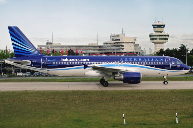 Airbus A320 (4K-AZ77)