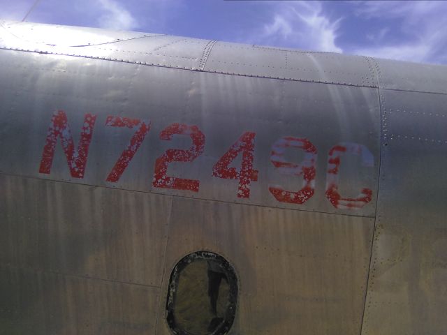 OAKLAND Centaurus (N7249C) - This is a Lockheed PV-1 Ventura at the Jerome County Airport in Idaho waiting to be taken apart and transport to a air meusem down near Salt Lake City, Utah. Engines are currently being rebuilt as of June 2025.