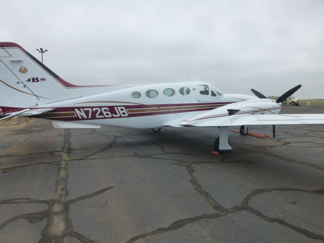 Cessna 421 (N726JB)