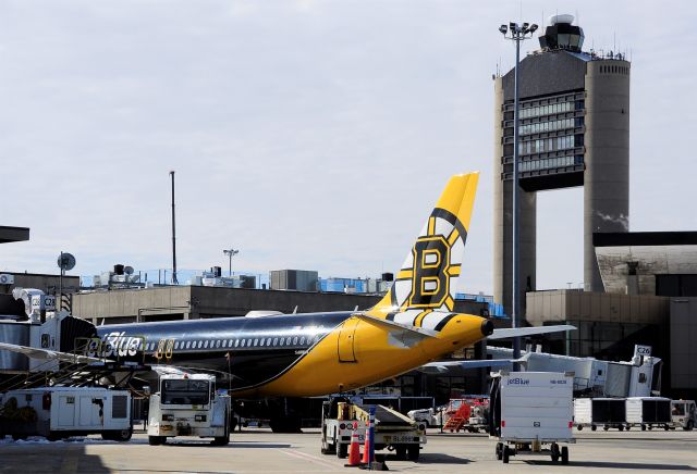 Airbus A320 (N632JB) - Boston Bruins