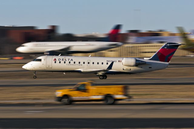 Canadair Regional Jet CRJ-200 (N839AS) - The race is on!!