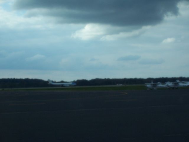 Boeing 747-200 (92-9000) - Air Force One arriving at Madison.