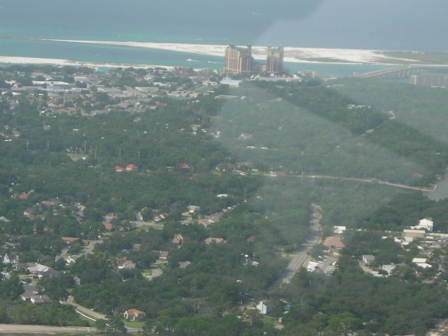 Cessna Skyhawk (N2139U)