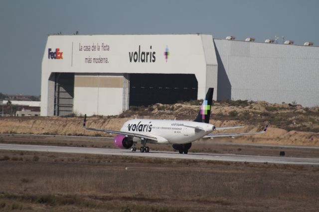 Airbus A320 (N539VL) - HEAD 27 MMTJ