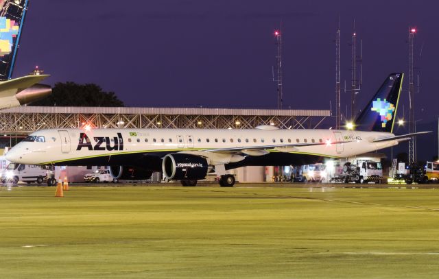 EMBRAER 195 (PS-AEL)