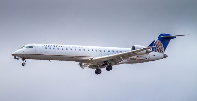 Canadair Regional Jet CRJ-700 (N158GJ)