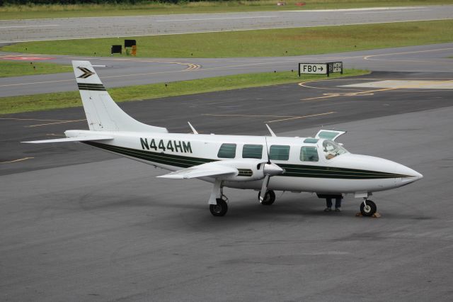 Piper Aerostar (N444HM) - Parked br /Owned By: Faststar LLC