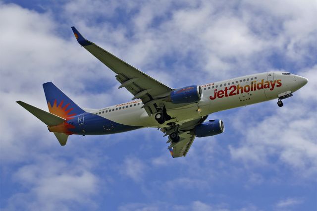 Boeing 737-800 (G-DRTH) - Boeing 737-88K (WL), jet 2, G-DRTH, 13. Oct. 2022, EGSS London Stansted