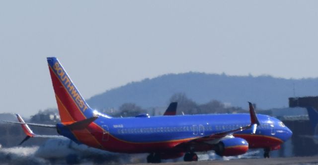 Boeing 737-800 —