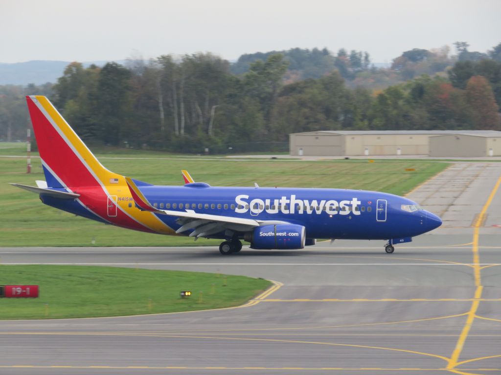 Boeing 737-700 (N415WN)