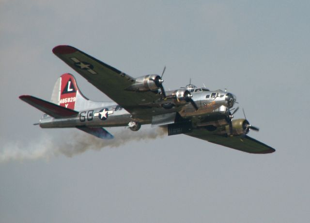 Boeing B-17 Flying Fortress (N3193G) - B-17 Yankee Lady