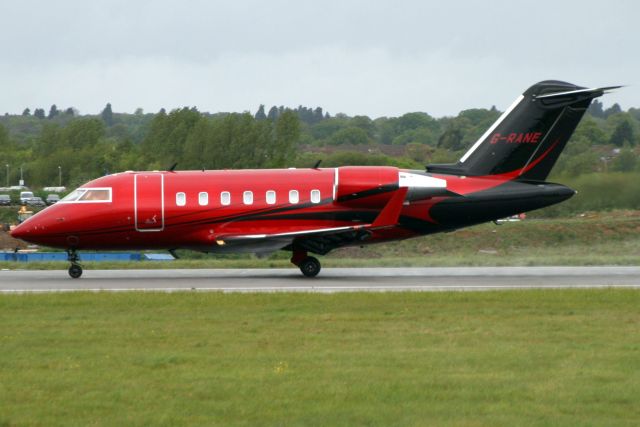 Canadair Challenger (G-RANE) - SaxonAir Challenger 605 departing rwy 26 on 8-May-19 heading for EHAM as SXN65C.