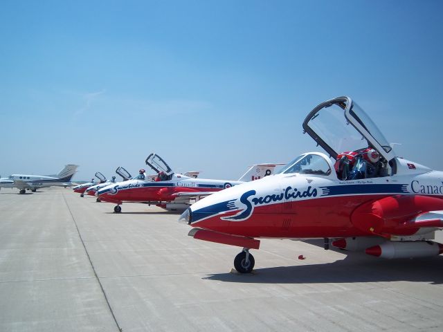 — — - RCAF 431ST SQUADRON  TUTOR CT-114