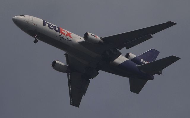 McDonnell Douglas DC-10 (N321FE)