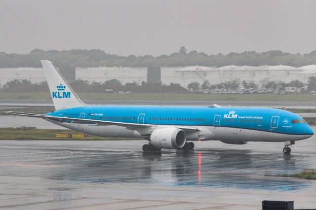 Boeing 787-9 Dreamliner (PH-BHE)