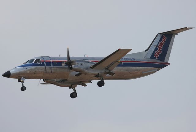 Embraer EMB-120 Brasilia (N229SW)