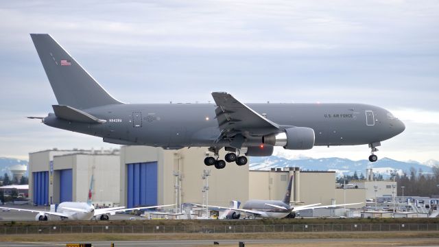 Boeing KC-46 Pegasus (N842BA) - BOE465 on final to Rwy 16R to complete an EWA flight on 1.16.17. (ln 1091 / cn 41852). 