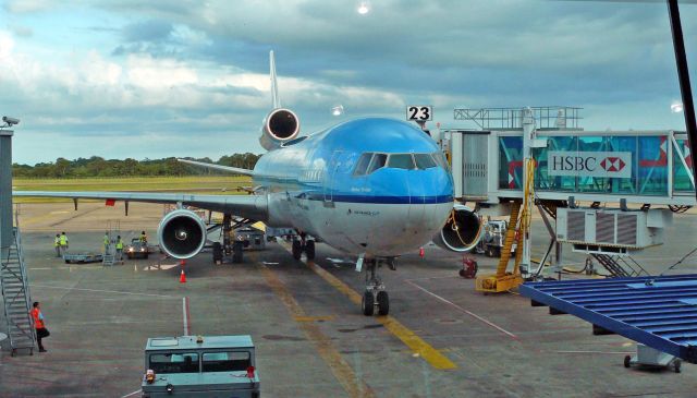 Boeing MD-11 —