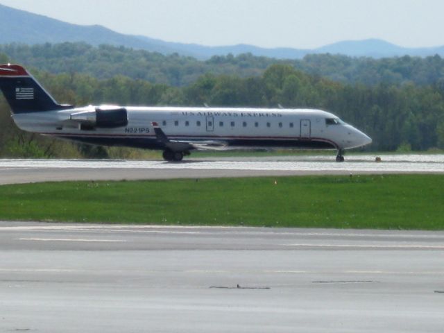 N221PS — - US Airways 568 is lining up for take off runway 23 at KTRI for KCLT