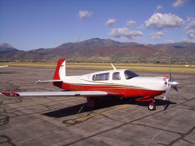 Mooney M-20 (N1021U)