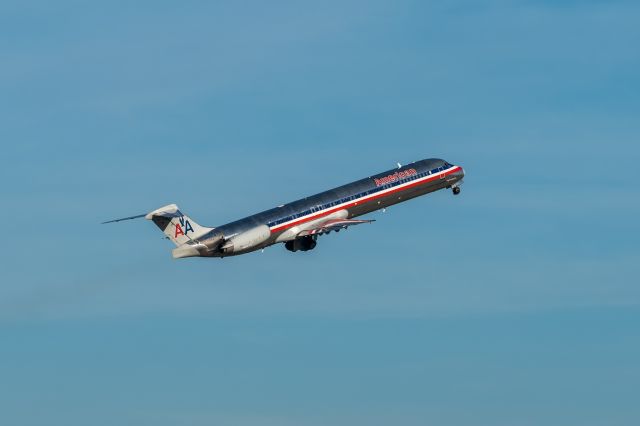 McDonnell Douglas MD-80 (N965TW)