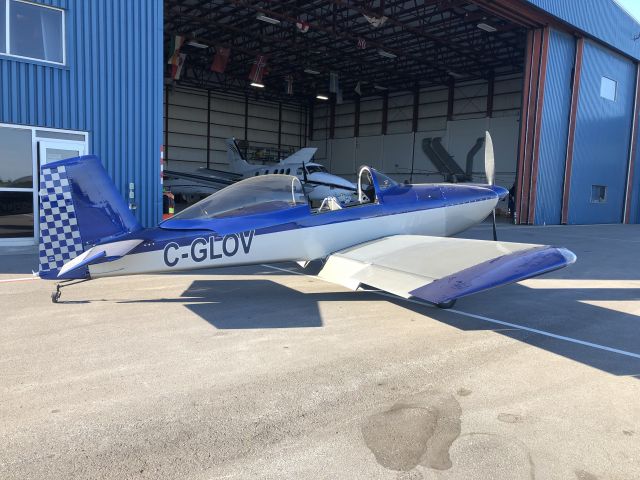 Vans RV-8 (C-GLOV)