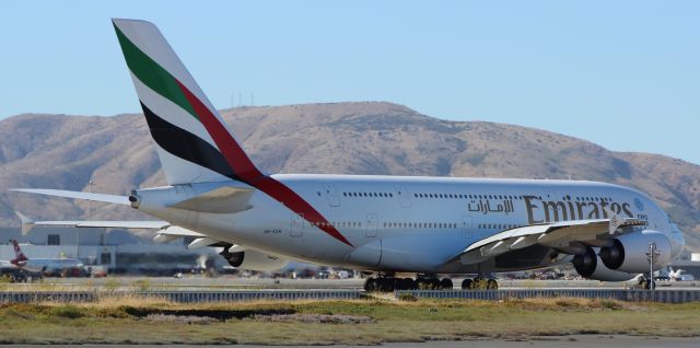 Airbus A380-800 (A6-EOH) - 7-19-16