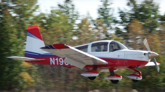 Beechcraft Sundowner (N1966L)