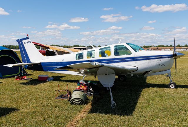 Beechcraft Bonanza (36) (N1755W)